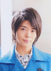 岸优太