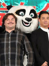 《功夫熊猫3》中美阿宝千里相会