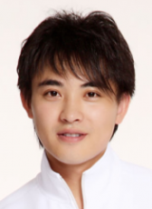 何飞