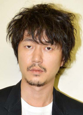 新井浩文