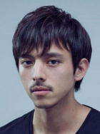 滿島真之介