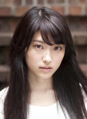 小山莉奈