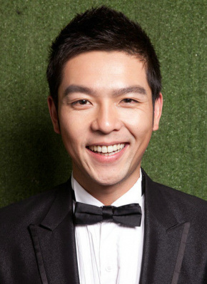 杨晋