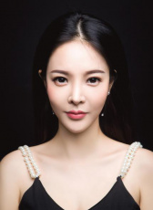 周麗