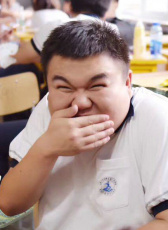 張洛晨