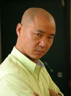 李軍