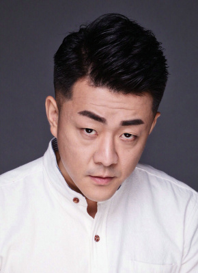 毛凡
