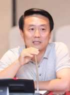 呼和巴特爾
