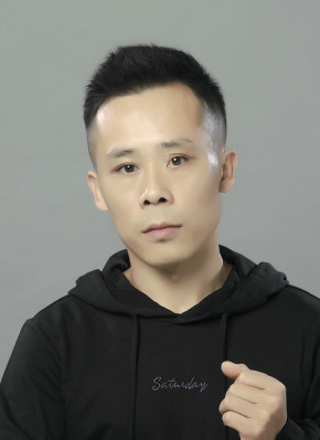 何思潼