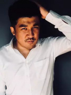 張宏威
