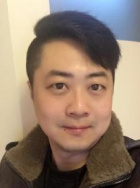 张震