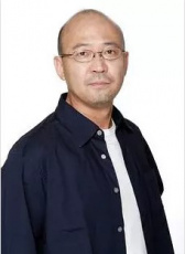 小形滿