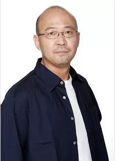 小形滿