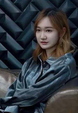 杨夏