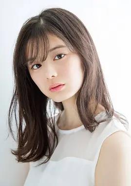绀野彩夏