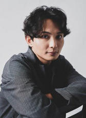 殷振豪