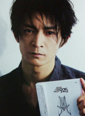 津田健次郎