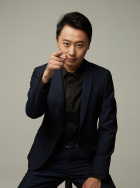 代藝霖