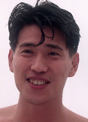 潘震伟