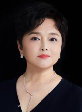 佘南南