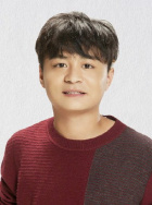 李奎