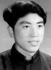 李承偉