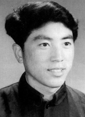 李承偉