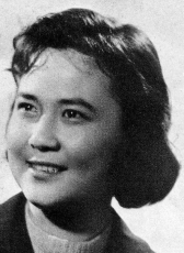 宏霞