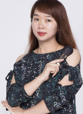杨虹
