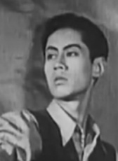 施超