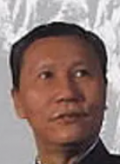 彭修文