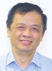 潘雄