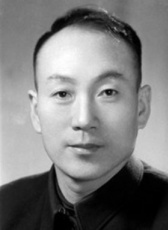 张翚