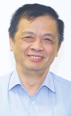 潘雄