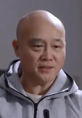 章斌