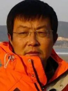 王學(xué)偉