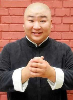 劉宸