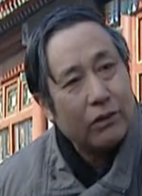 崔小興