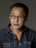 麦启光