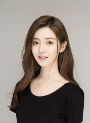 李希萌