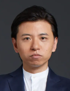 王佳伟