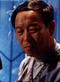 王薩