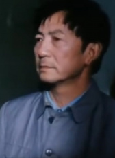 梁松