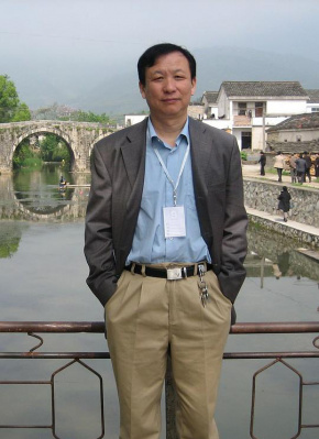 季宇