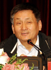 叶辛