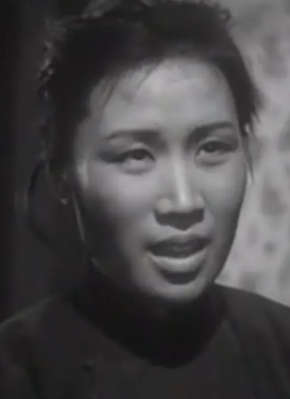 羅玲