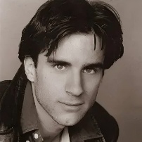 詹姆斯·沃特斯顿