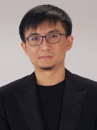於水