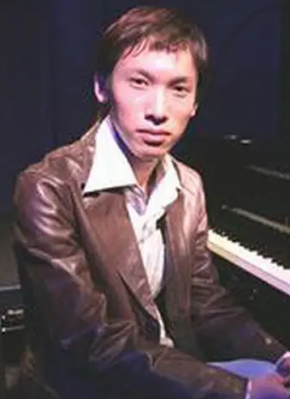 村松崇継