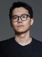 楊秉佳